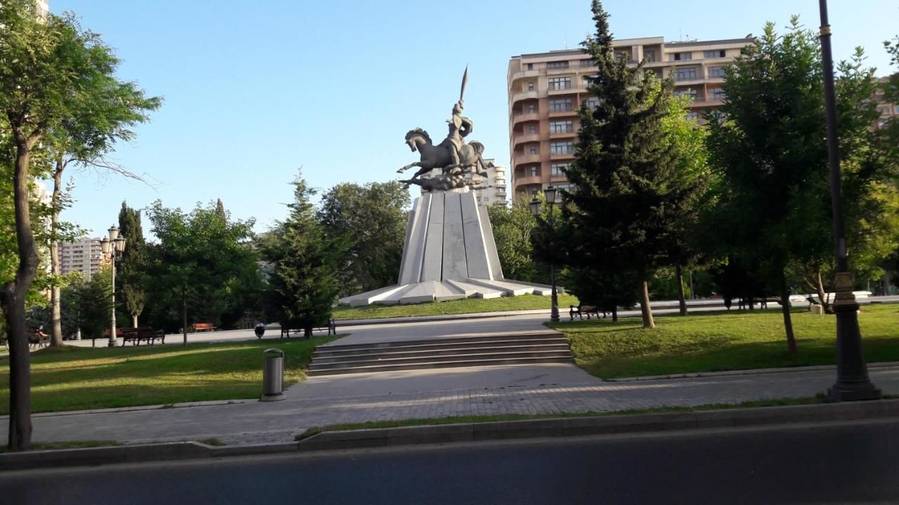 Апартаменты Comfortable, close center Баку-27