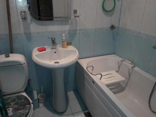 Апартаменты Comfortable, close center Баку-34